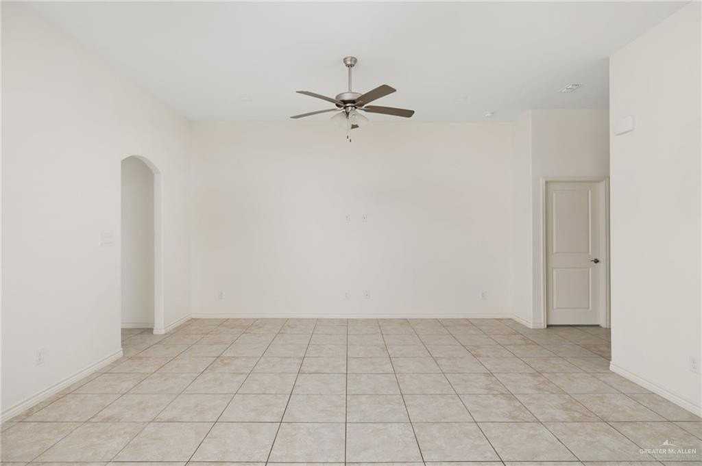 2302 N 26th St - Photo 3 of 19