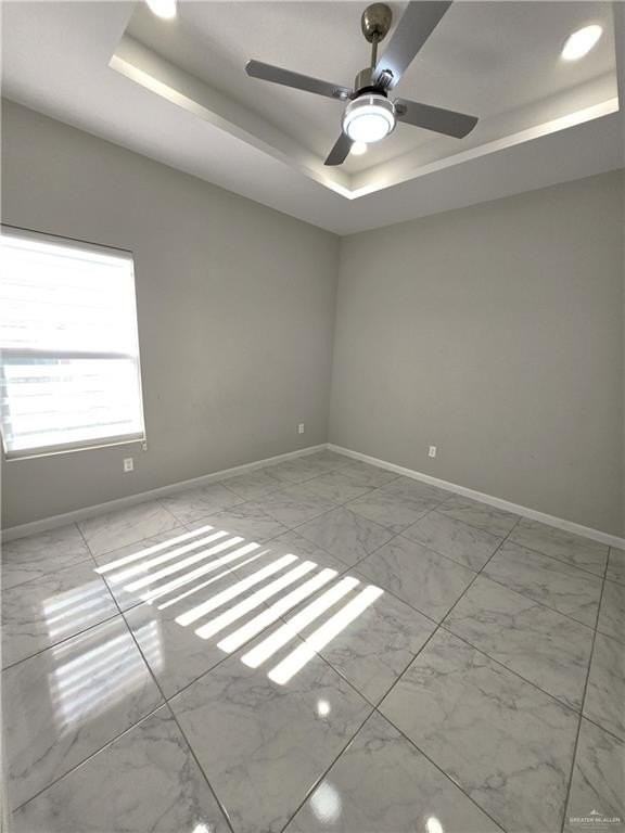 1018 N Woodson Ave Apt 3 #3 - Photo 7 of 15