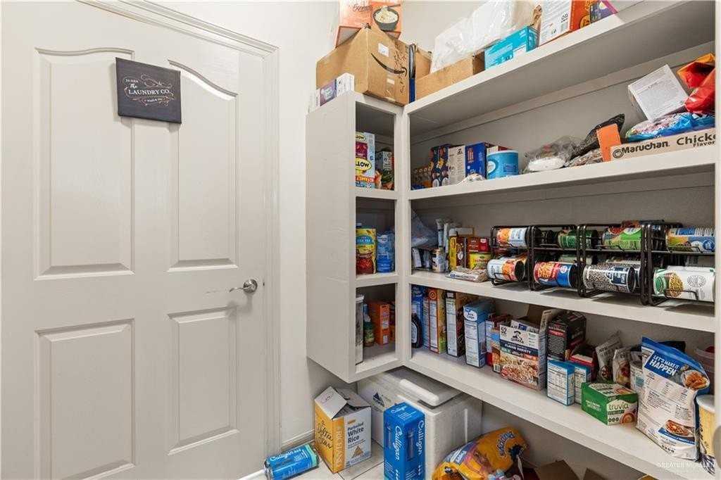 7303 N 22nd Ln - Photo 7 of 14