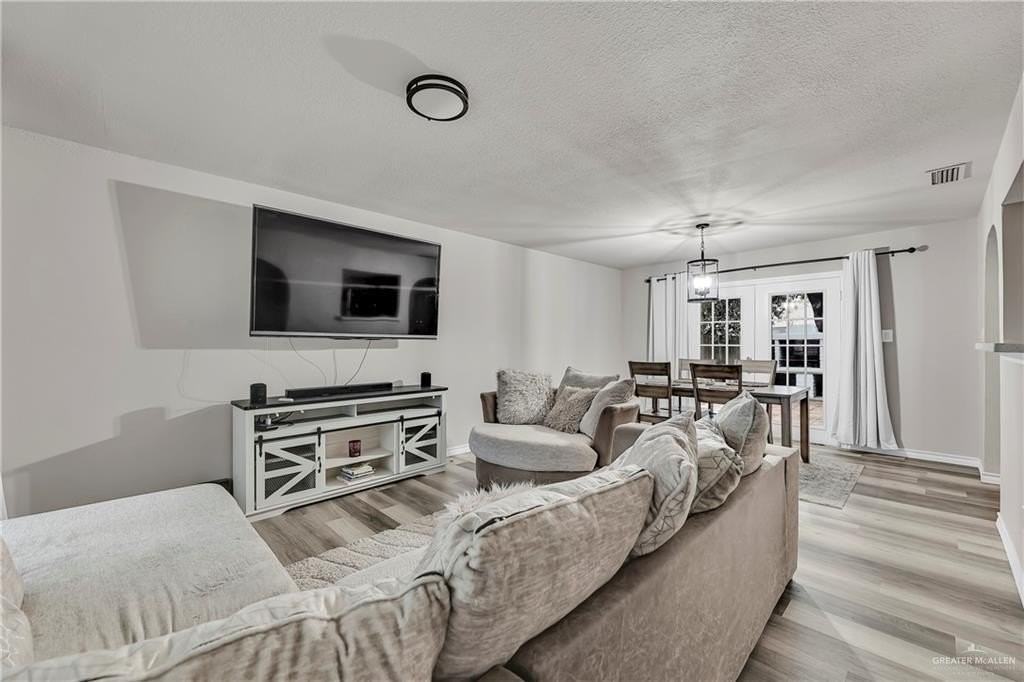 3413 N 22nd St - Photo 3 of 26