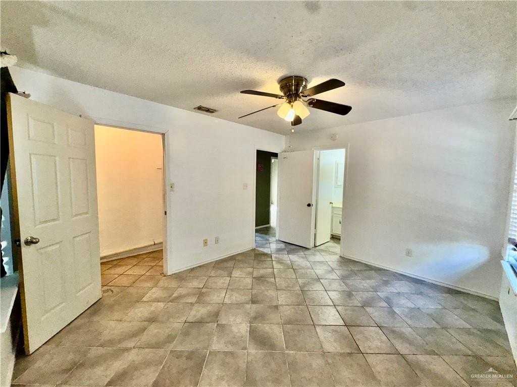 3110 41st Ln - Photo 7 of 13