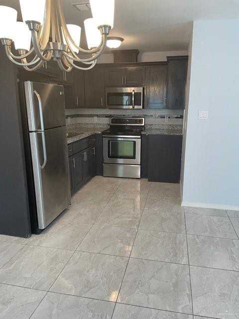 818 S Missouri St Apt 2 #2 - Photo 2 of 21