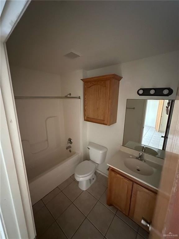 901 English Ave Apt 3 #3 - Photo 7 of 9