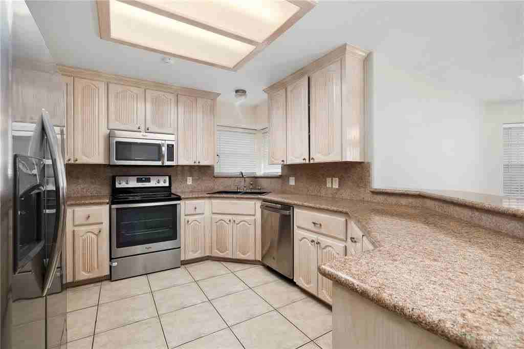 5106 N 24th Ln - Photo 7 of 15