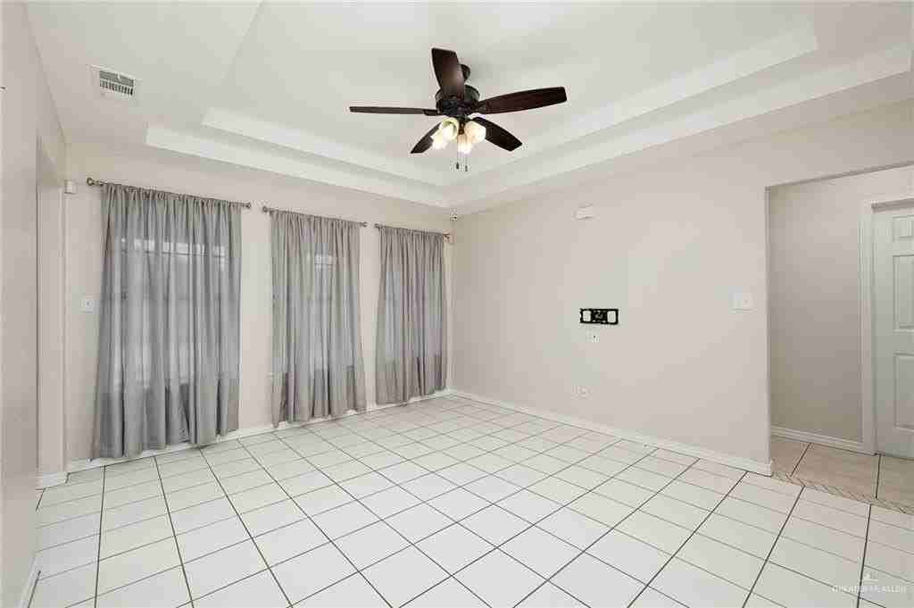 2613 Umbrellabird Ave - Photo 3 of 13