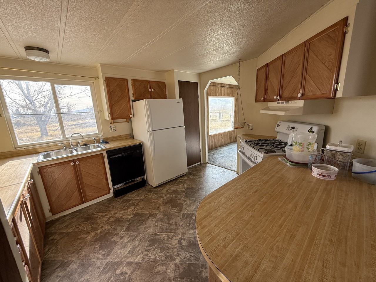 4480 Airview Blvd #1 - Photo 6 of 10