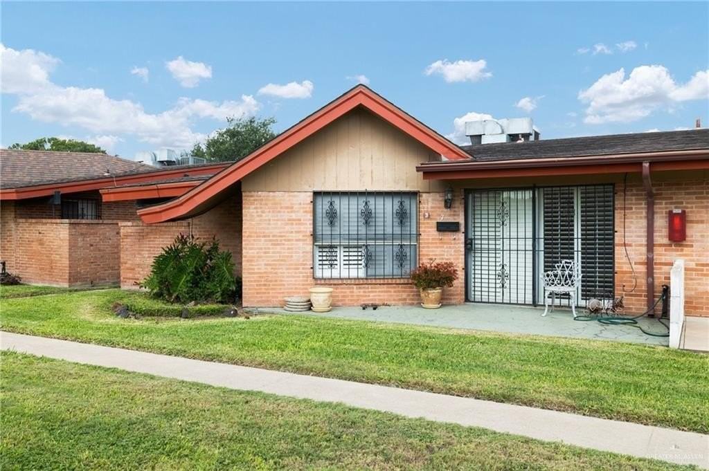 800 E Dallas Ave Apt 7 #7