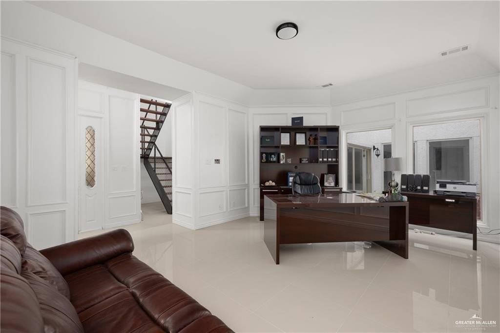 3100 S Col Rowe Blvd Apt 29 #29 - Photo 3 of 23