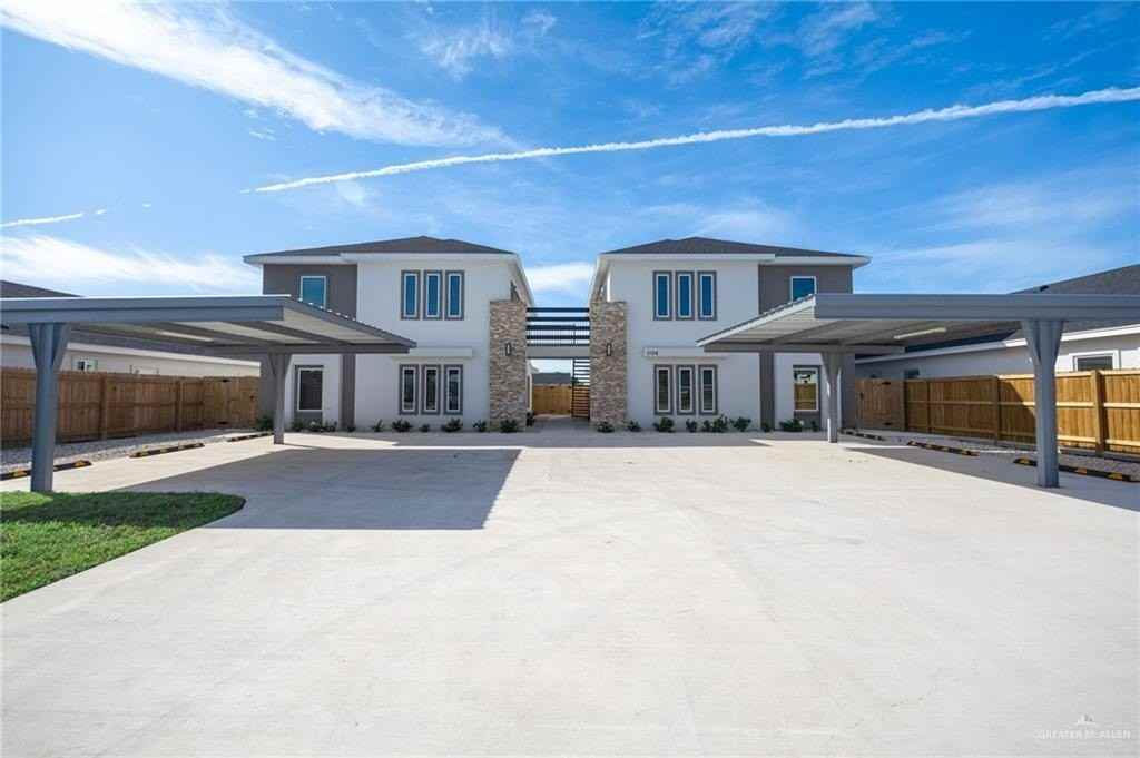 1106 Cooper Ln Apt 3 #3 - Photo 3 of 17