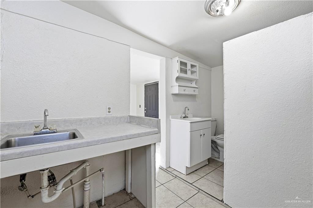8516 Hendrix St #3 - Photo 5 of 6