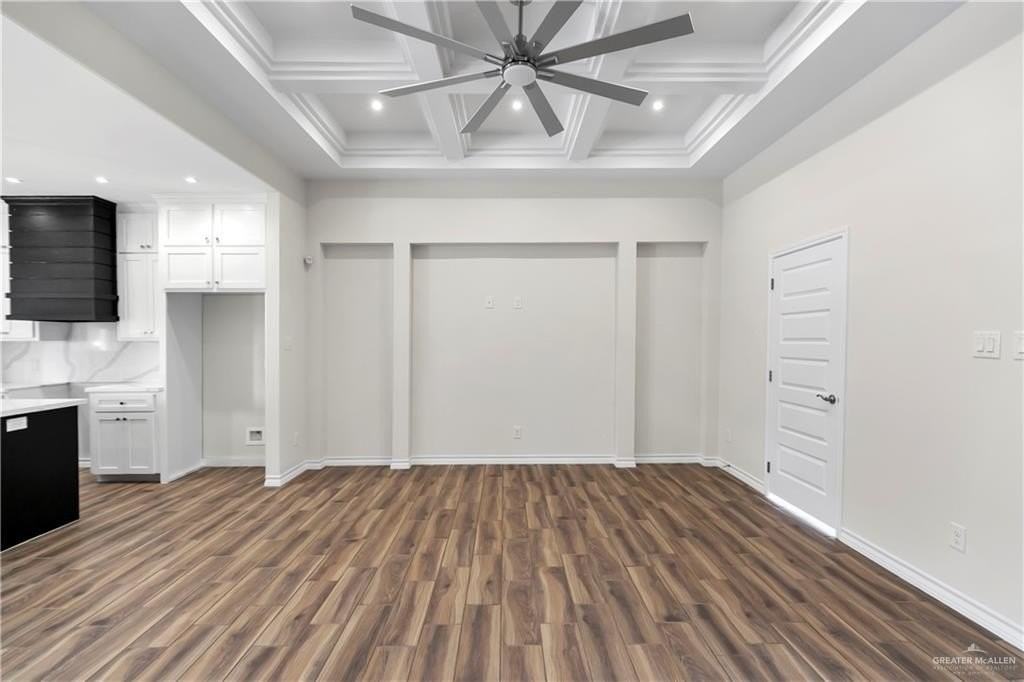 2705 Torreon St - Photo 5 of 18