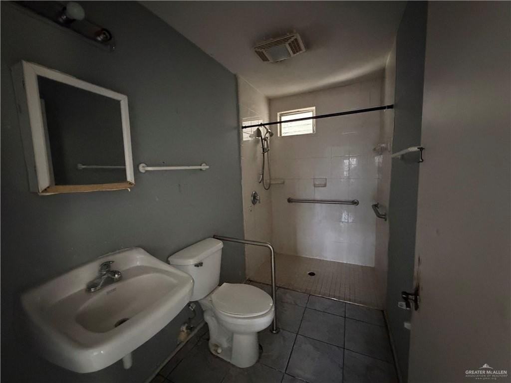 110 W Cardinal Ave - Photo 6 of 10