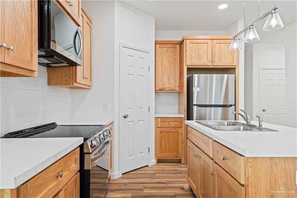 2108 E San Andrea St Apt 1 #1 - Photo 7 of 16