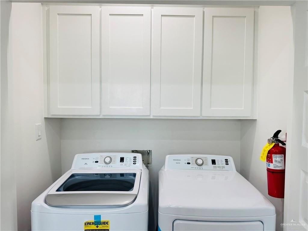 1013 N Clarence Ave Apt 4 #4 - Photo 5 of 10