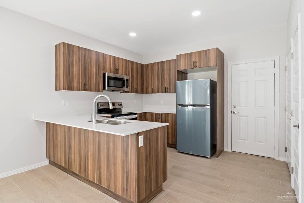 2901 W Driftwood St Unit 1 #1 - Photo 4 of 11