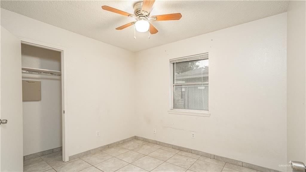 2410 Cuesta Del Sol St - Photo 7 of 15