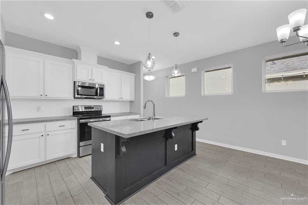 409 S Tecate Dr - Photo 7 of 22