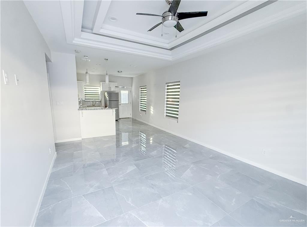 5704 Puffin Ave Apt 4 #4 - Photo 3 of 13