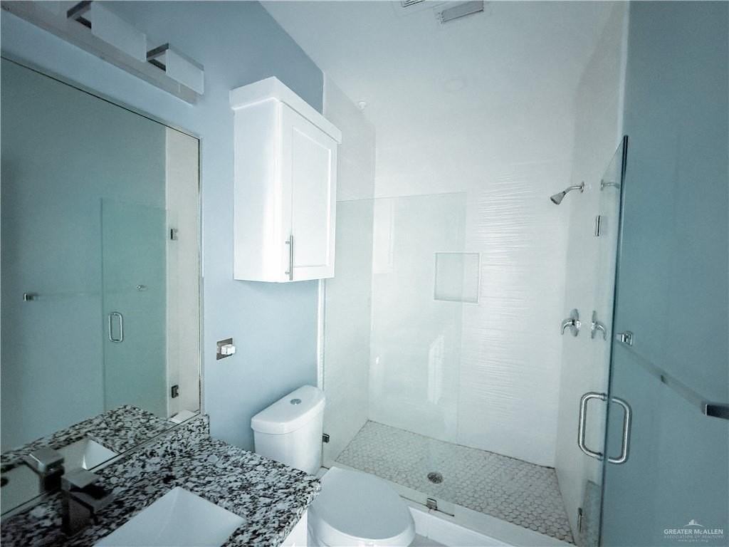 1602 Angelina Dr Apt 2 #2 - Photo 7 of 16