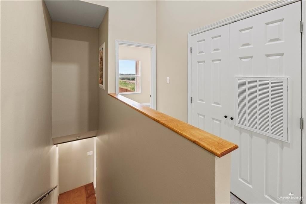 1405 Karen Dr #A - Photo 5 of 8