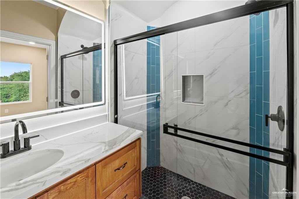 1405 Karen Dr #A - Photo 7 of 8