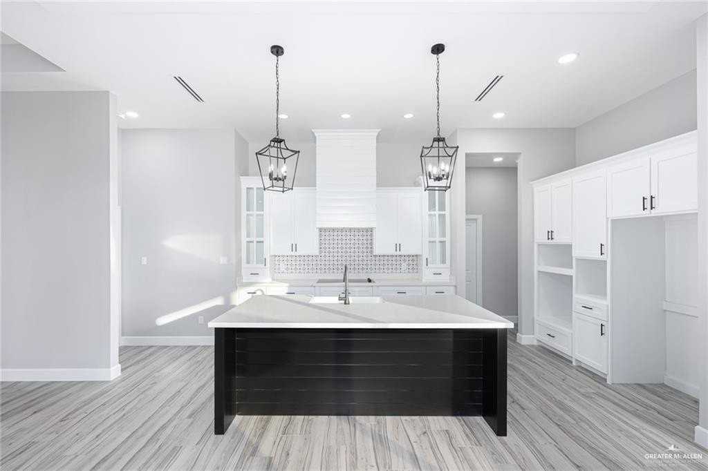 3304 E Rabbit Run Ave - Photo 4 of 19