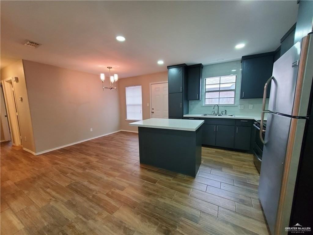 1705 Tampa St Apt 3 #3 - Photo 4 of 13