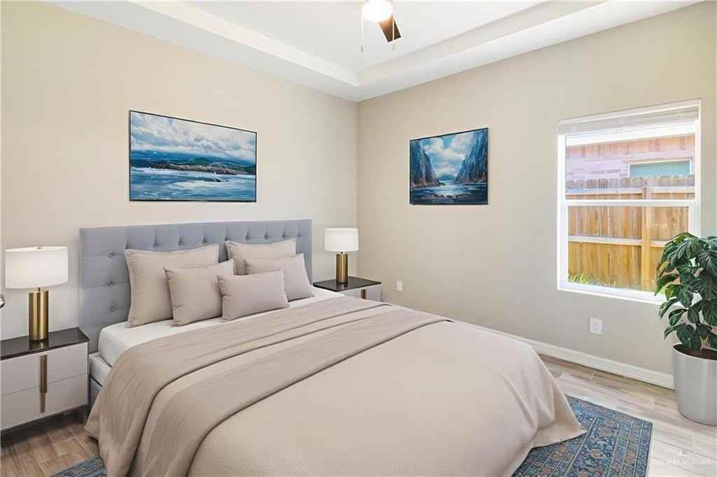 904 W Mahala Ave Apt 4 #4 - Photo 5 of 12