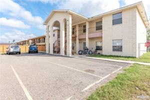 featured image of 216 Gastel Cir Apt 4 #4