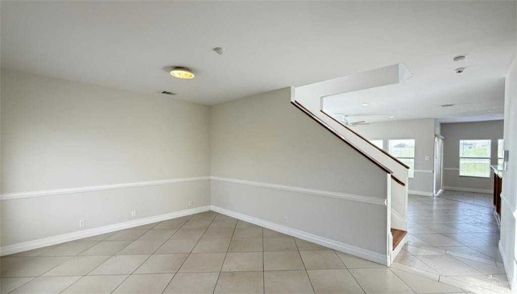 3550 Los Lagos Dr - Photo 3 of 24