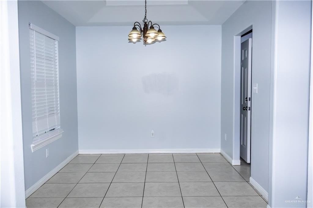 1811 Azalea St - Photo 2 of 12