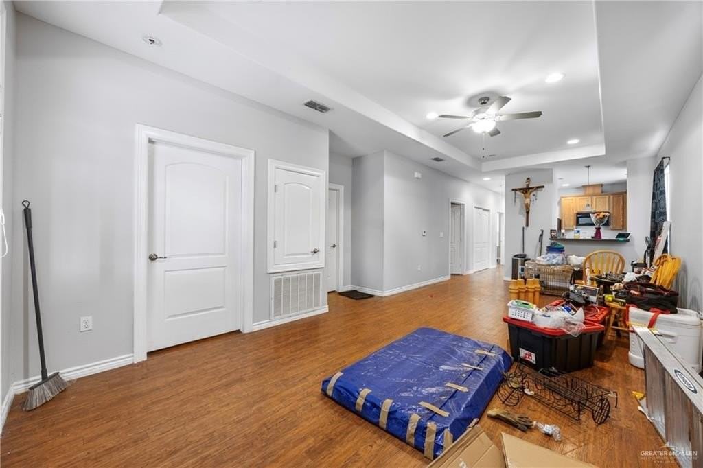 232 E Nanette Dr - Photo 3 of 13