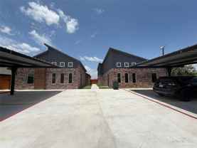 900 W 8th St Apt 1 #1 - Photo 1 of 1