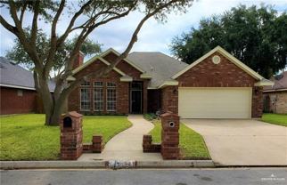 504 E Wisteria Ave - Photo 1 of 1