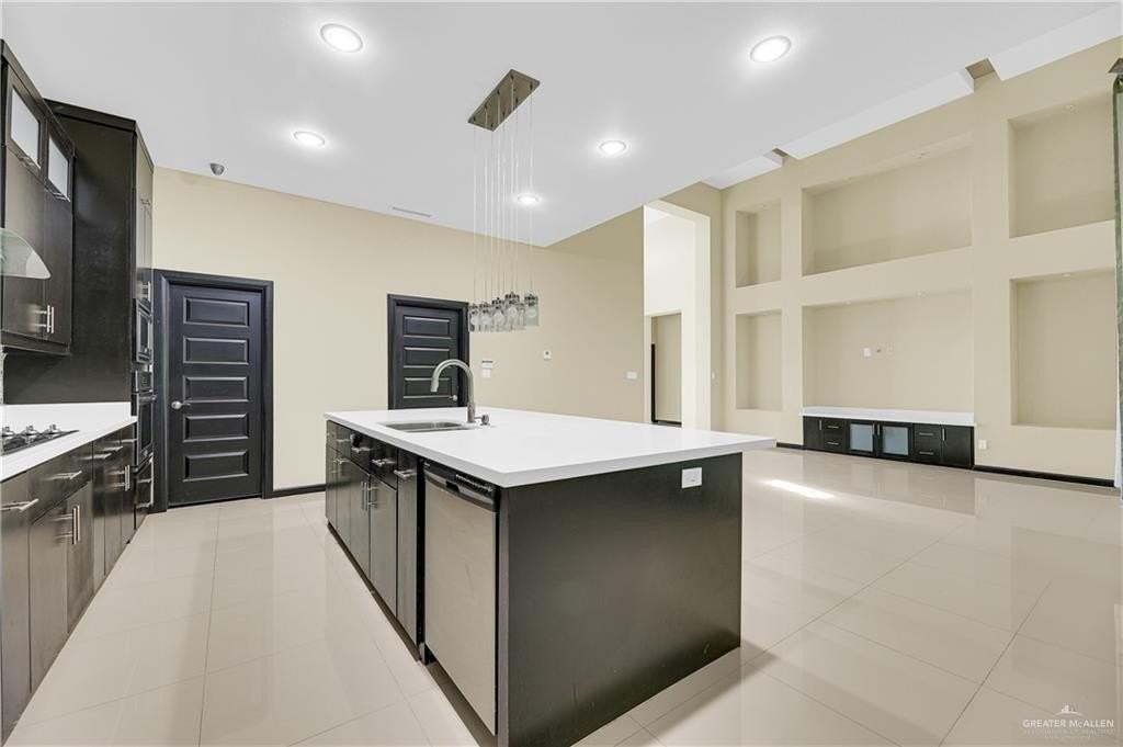 1720 Rice Ave - Photo 6 of 19