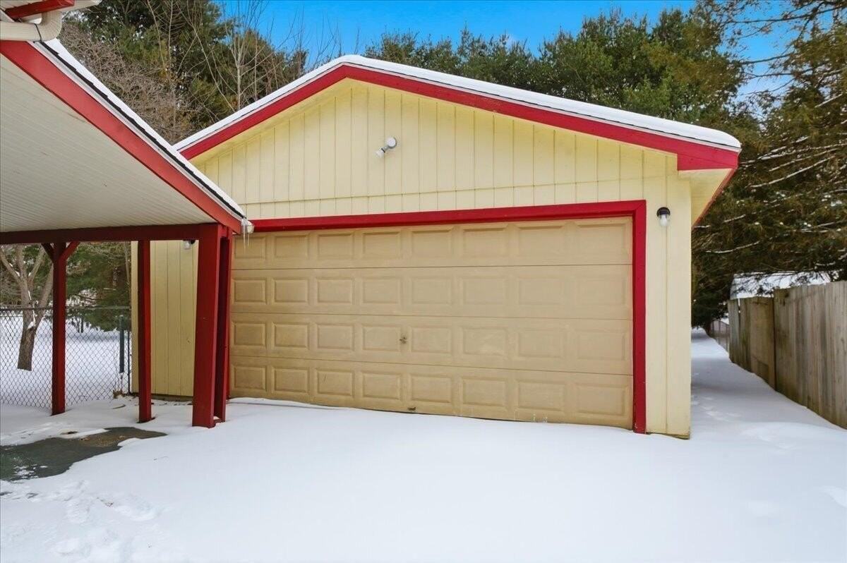 6891 Somerset Dr - Photo 3 of 26