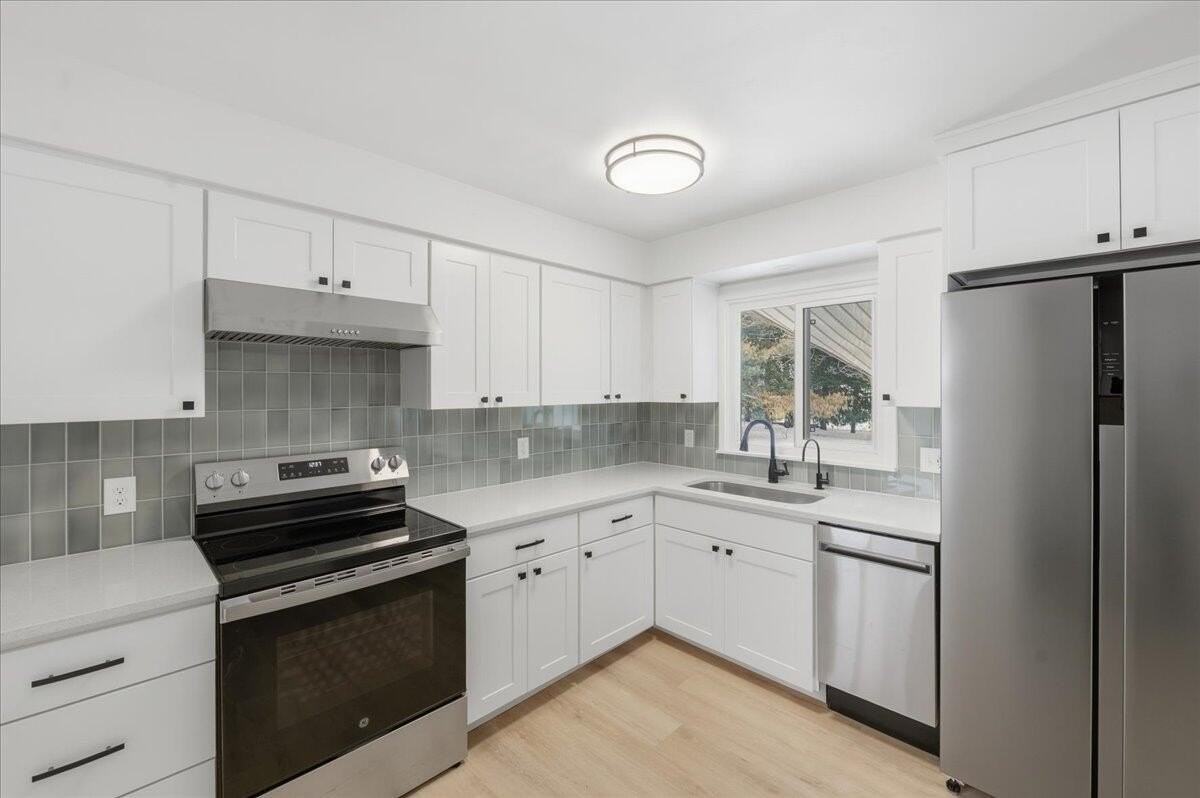 6891 Somerset Dr - Photo 6 of 26