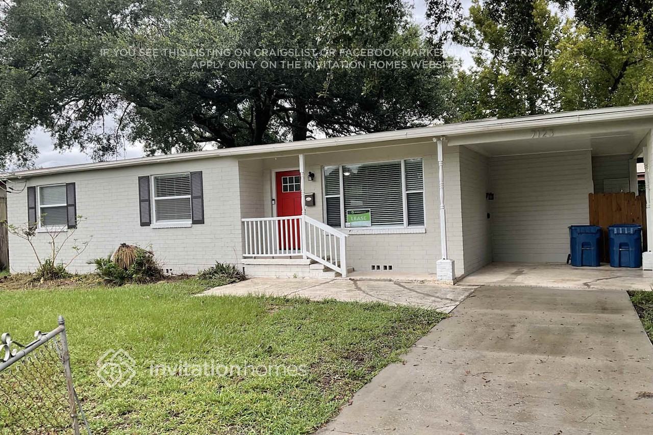 7123 Hielo Dr - Photo 2 of 26