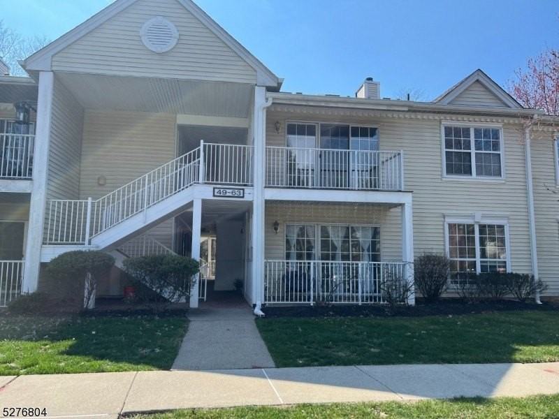 63 Rachel Ct - Photo 2 of 22