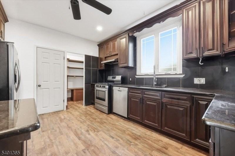 274 Crawford Ter #1 - Photo 7 of 44