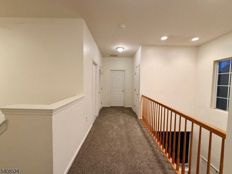 43 Windsor Dr - Photo 7 of 17