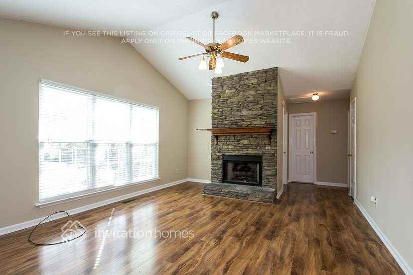 5235 Forest View Trl - Photo 4 of 21