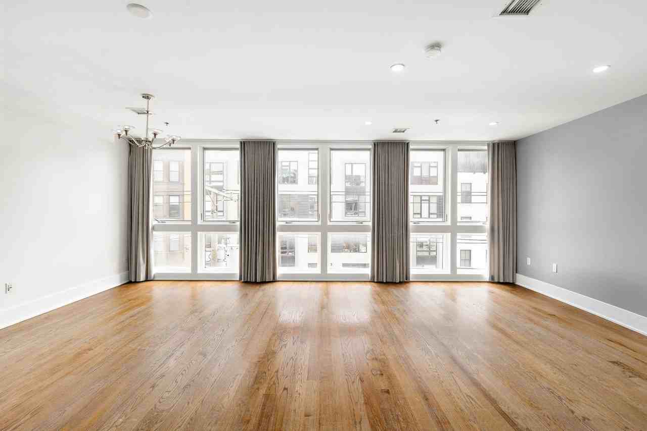 89 Jefferson St #4B - Photo 4 of 16