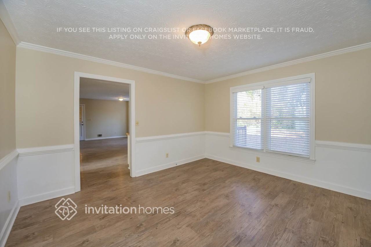 3735 Starboard Ln - Photo 5 of 18