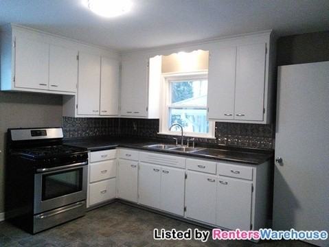 2095 Conway St - Photo 3 of 16