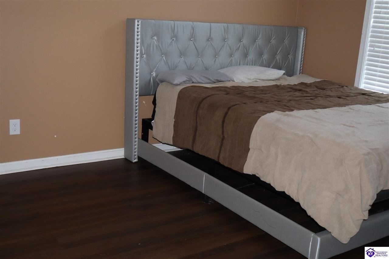 101 Joy Ct - Photo 6 of 22