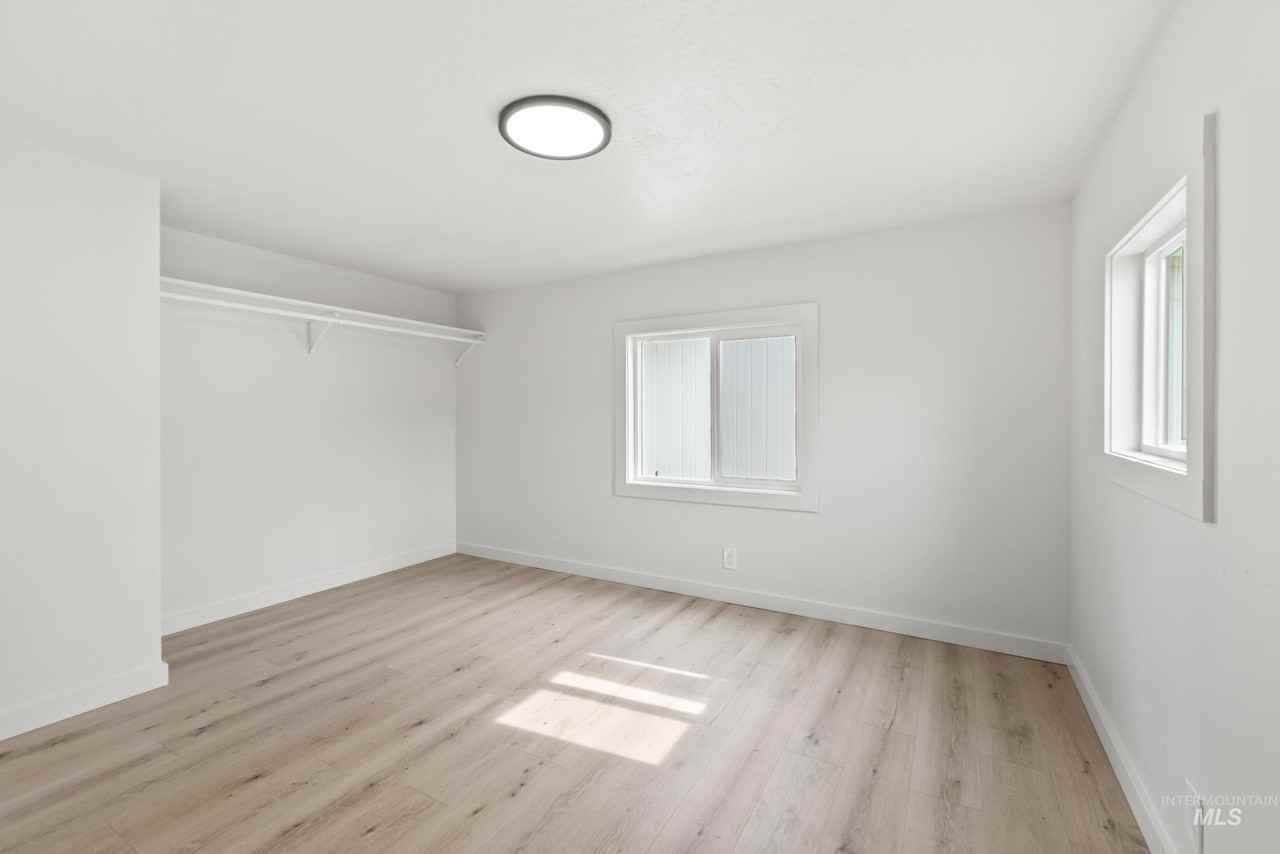 8417 W Fairview Ave Trlr 4 #4 - Photo 7 of 15