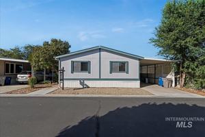 featured image of 914 N Midland Blvd Trlr 31