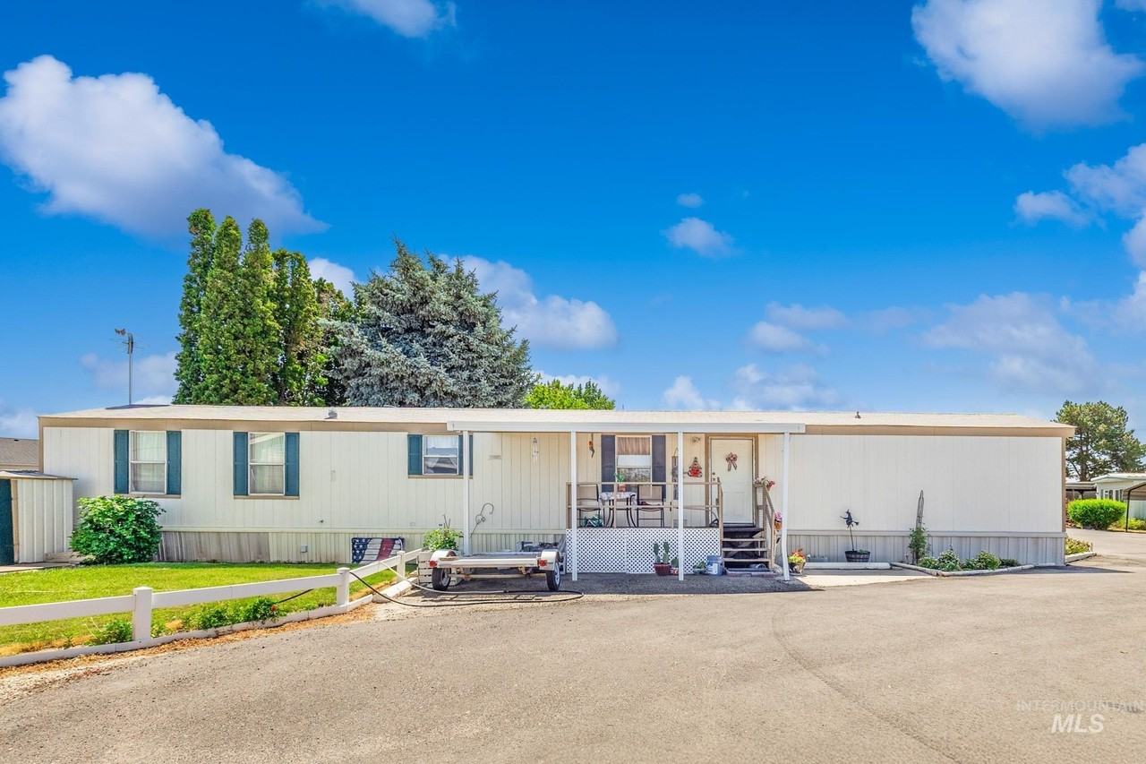 1401 N Midland Blvd - Photo 3 of 19