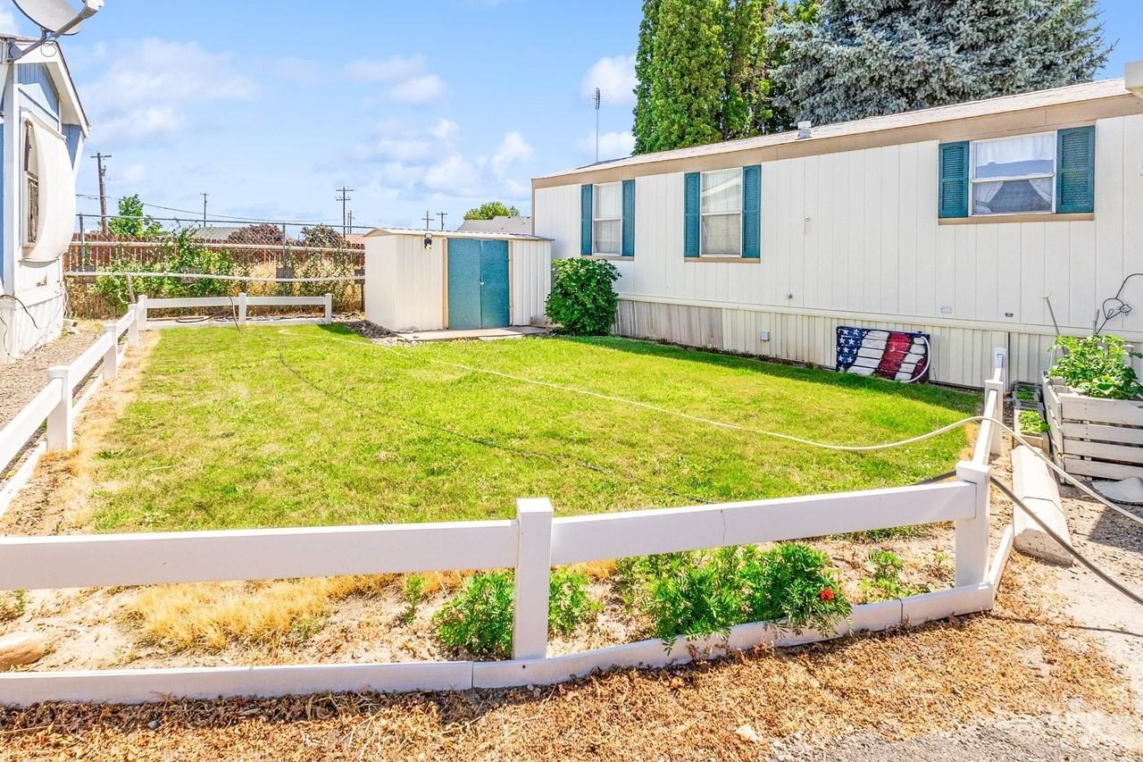 1401 N Midland Blvd - Photo 6 of 19